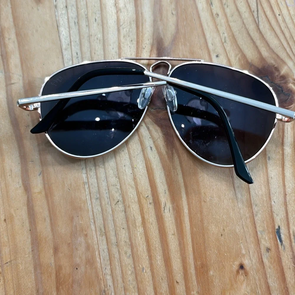 Gap Polarized Youth Aviators